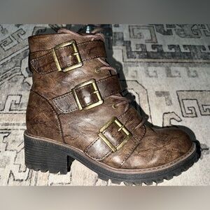 BOC Ankle Boots with Buckles size 6 new